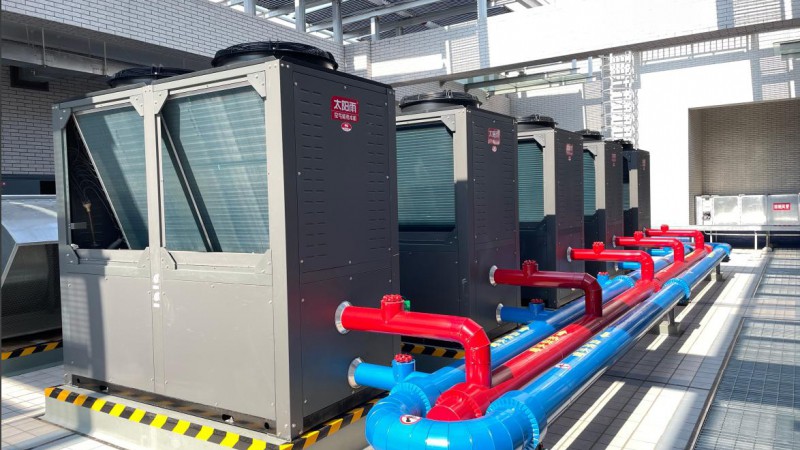 江蘇揚州高郵人民醫院東院區綜合病房樓清潔熱水項目